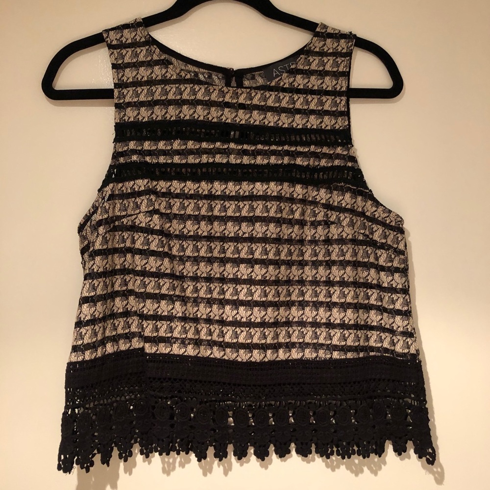 ASTR stitched top